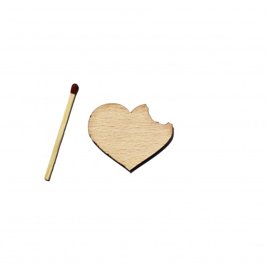 Figurina Inima din Lemn - I8 - 37x30 mm Figurina Inima din Lemn - I8 - 37x30 mm