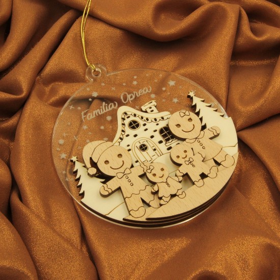 Ornament Brad Acril si Lemn - Familie de Turta Dulce - 4 membrii - Personalizat
