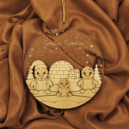 Ornament Brad Acril si Lemn - Familie Pinguini - 3 membrii - Personalizat Ornament Brad Acril si Lemn - Familie Pinguini - 3 membrii - Personalizat