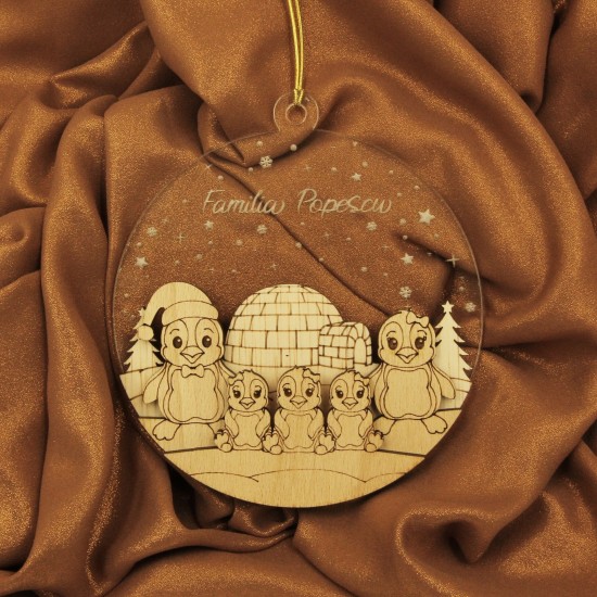 Ornament Brad Acril si Lemn - Familie Pinguini - 5 membrii - Personalizat