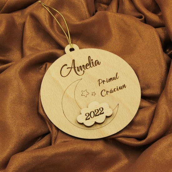 Ornament Brad Lemn - Semiluna printre Nori- Personalizat Ornament Brad Lemn - Semiluna printre Nori- Personalizat