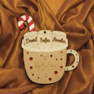 Ornament Brad Lemn - Ceasca Ciocolata Calda cu Bezele - 3 membrii - Personalizat