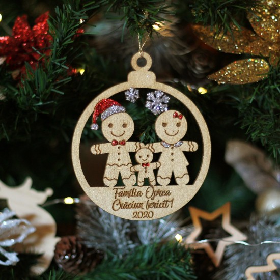 Ornament Brad 3 Oameni Turta Dulce - Personalizat